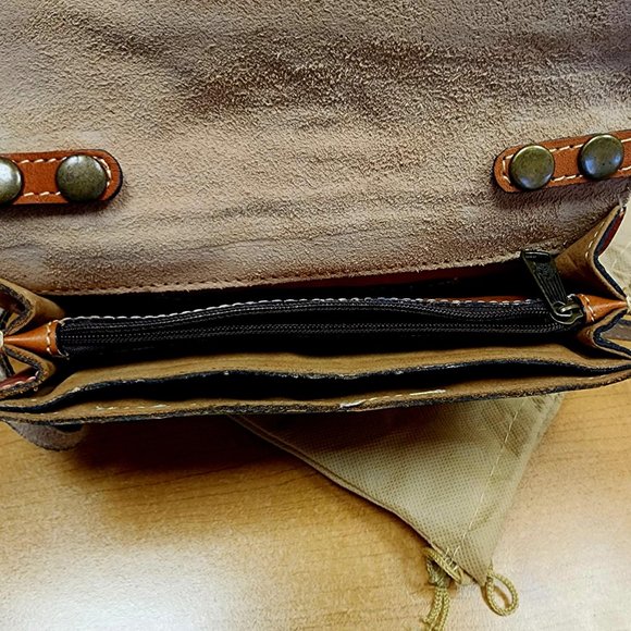 Patricia Nash Floral Crossbody - Picture 5 of 5